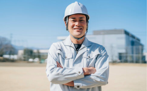 工場で働く人におすすめの資格4選｜取得するメリットも