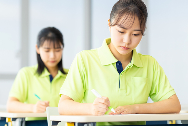 介護におすすめの資格一覧｜代表的な資格と取得するメリットを解説！