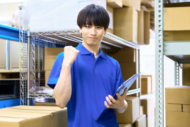 倉庫内作業とは?仕事内容や時給相場・向いている人の特徴を解説